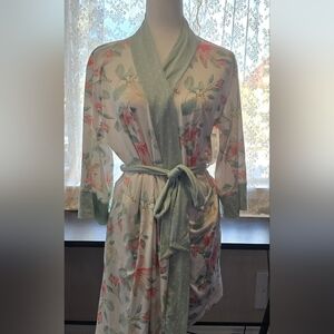 Flora Nikrooz Women's Robe White & Miint Green Floral & Polka Dot Pattern